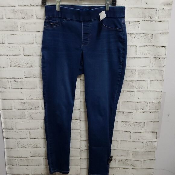 Ninewest jeans   - Picture 1 of 3